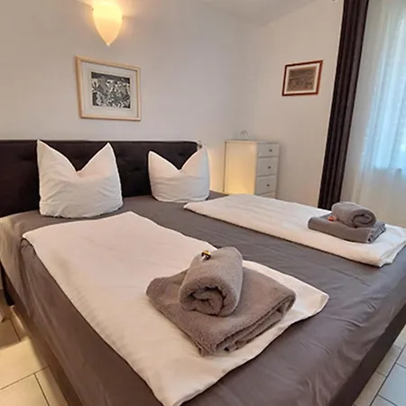 Anna Whg1 Brinkmannhaus 4-sterne - Praktisch Fast Am Strand, Terrasse, Grill Apartment Ostseebad Heringsdorf